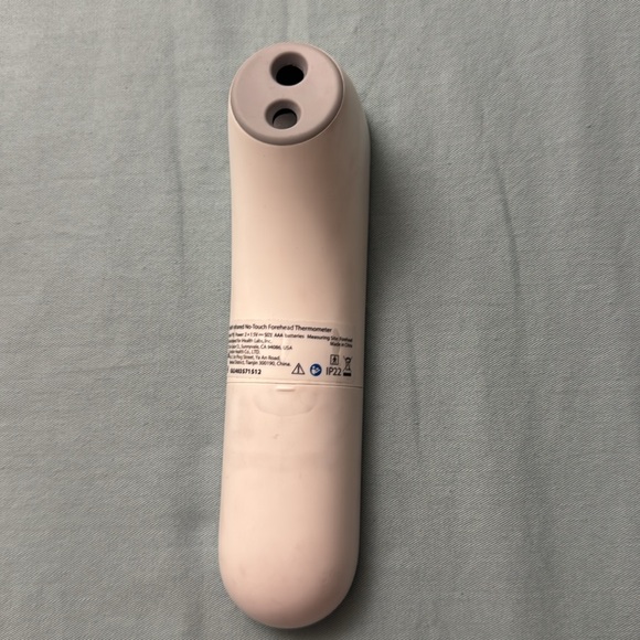 iHealth No-Touch Forehead Thermometer. Model: PT3. Used - Picture 2 of 6